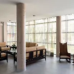 De 4*