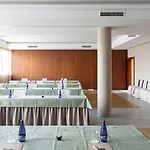 De 4* 소리아