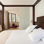 호텔 De 4*
